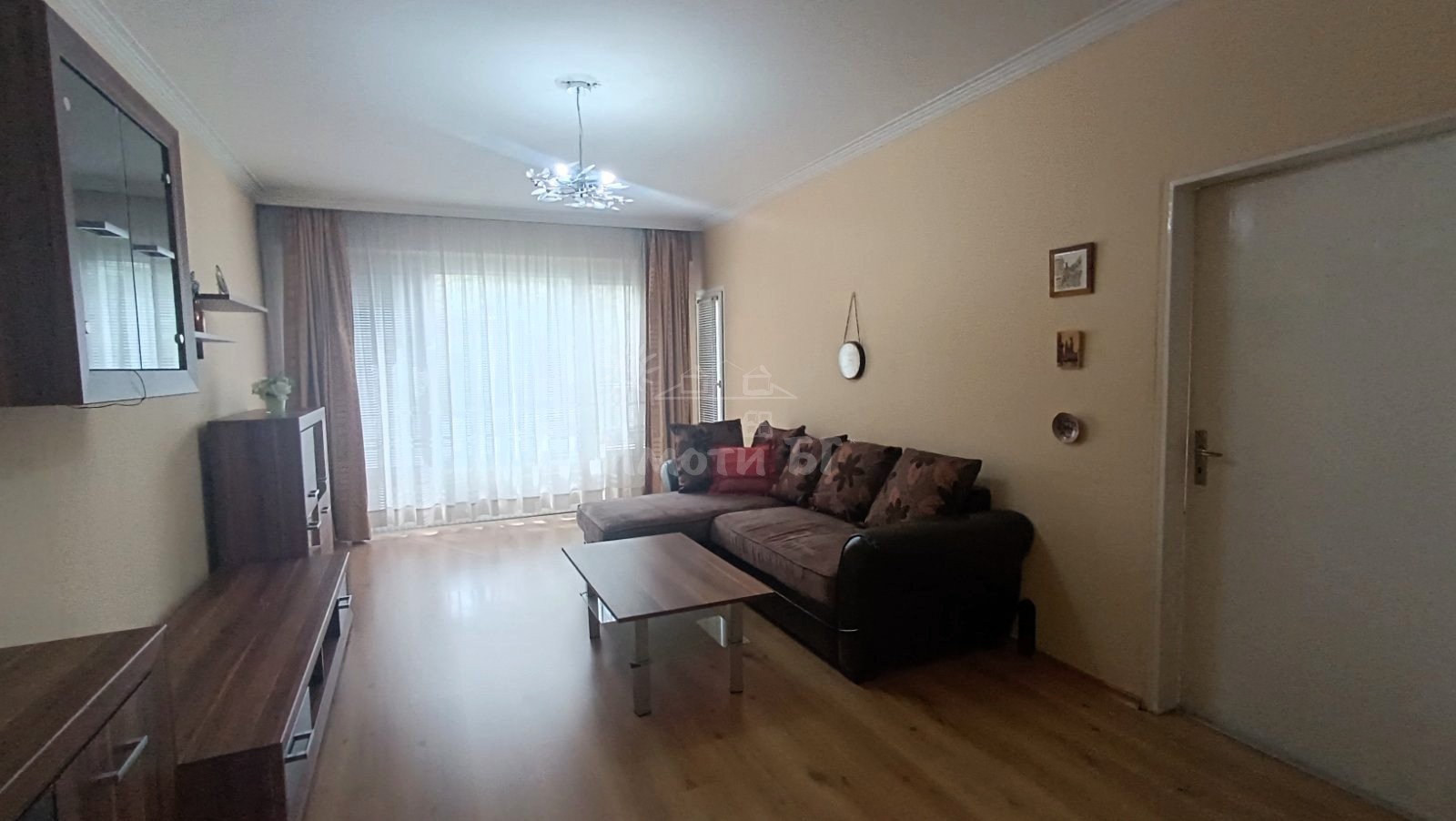Продава Тристаен Апартамент  София Сухата река   -  215000 EUR - снимка 3