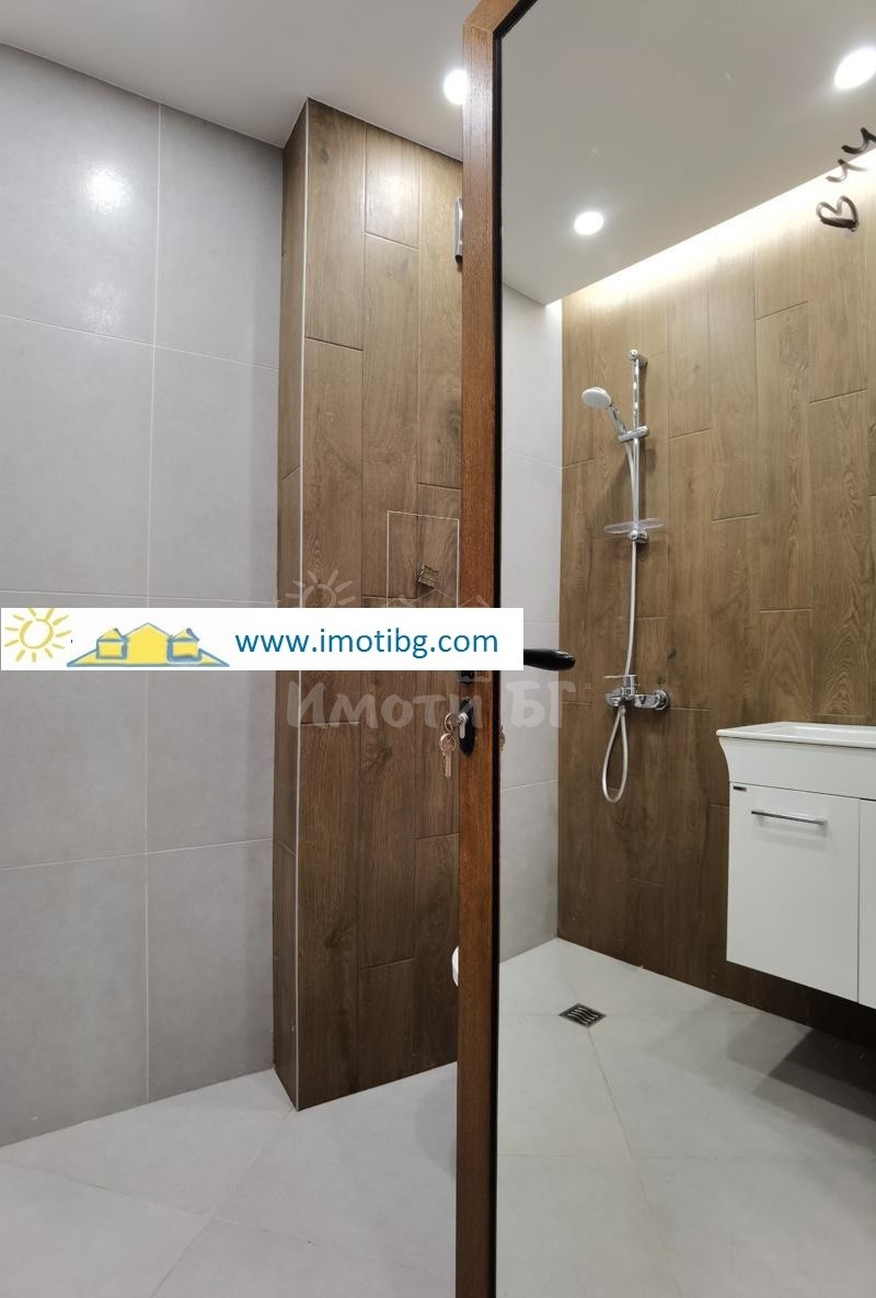 Продава Двустаен Апартамент София Банишора  193999 EUR - снимка 4