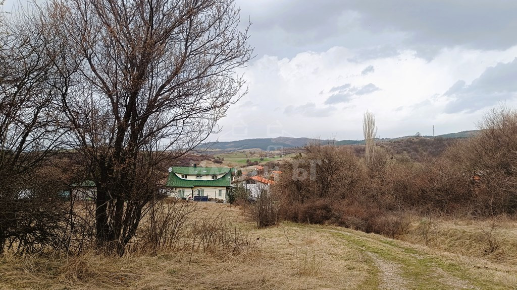 Продава Парцели Къщи област Перник ГОЛЕМО БУЧИНО  -  75000 EUR - снимка 4