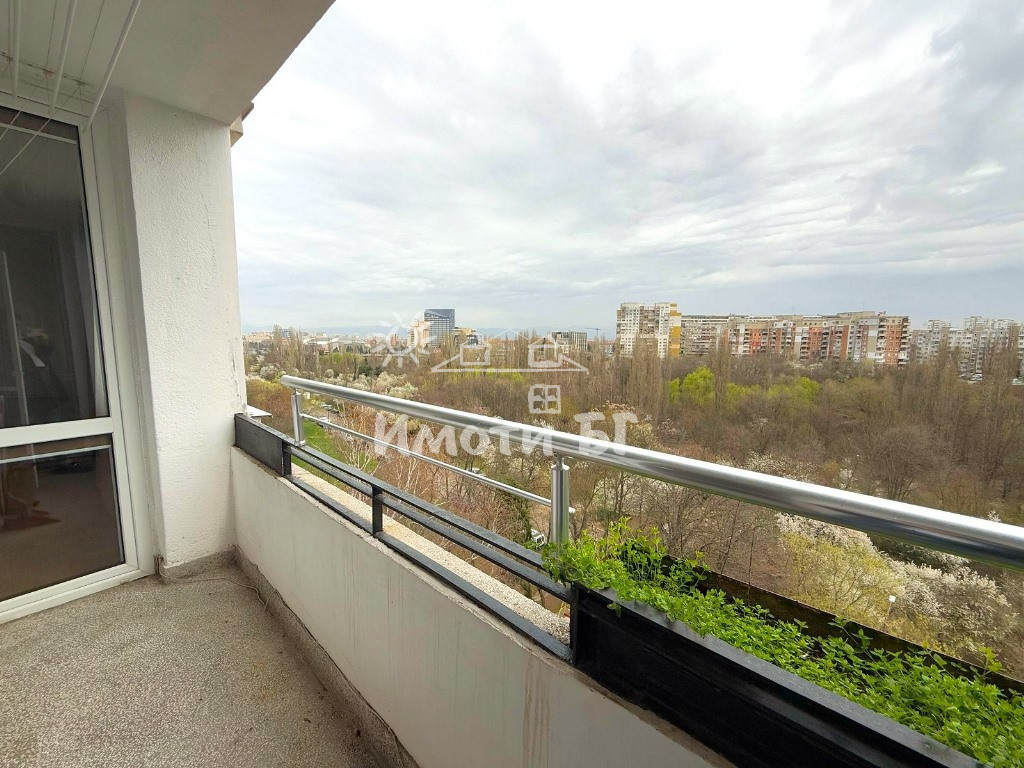 Под Наем Тристаен Апартамент  София Мусагеница   -  800 EUR - снимка 8