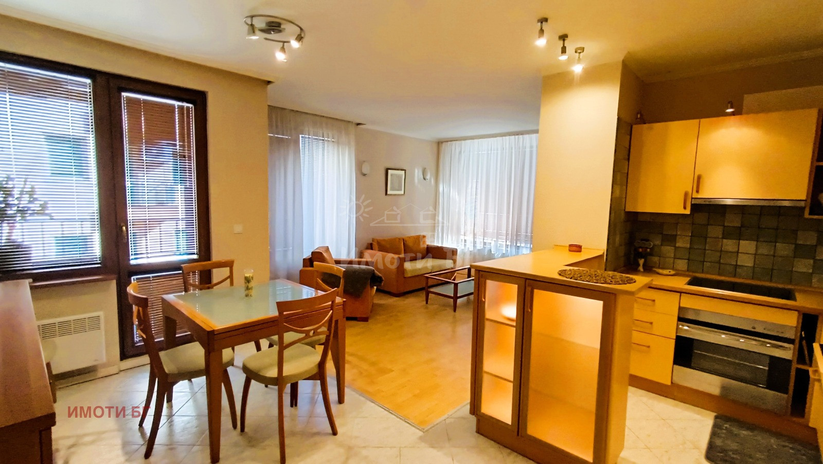 Под Наем Тристаен Апартамент  София Лозенец   -  800 EUR