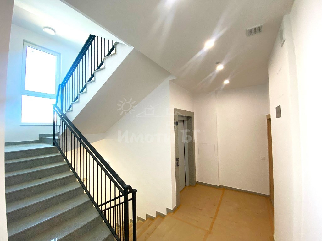 Продава Четиристаен Апартамент  София Симеоново   -  401000 EUR - снимка 7