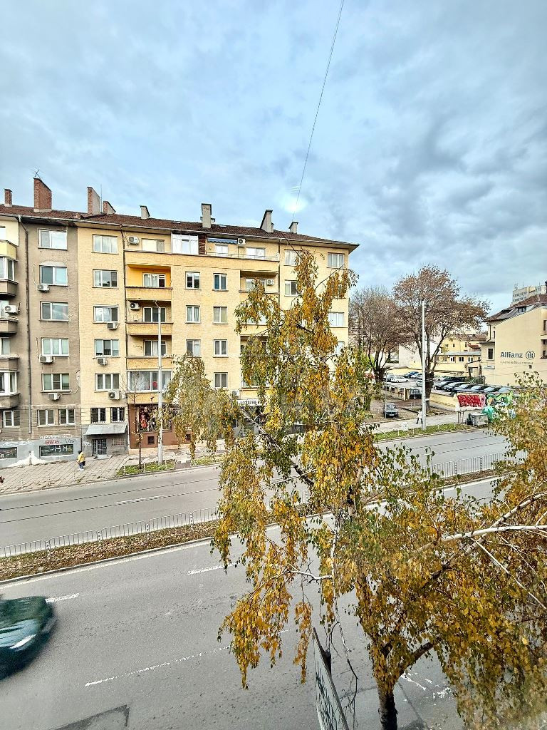 Под Наем Двустаен Апартамент София Център  -  600 EUR - снимка 10
