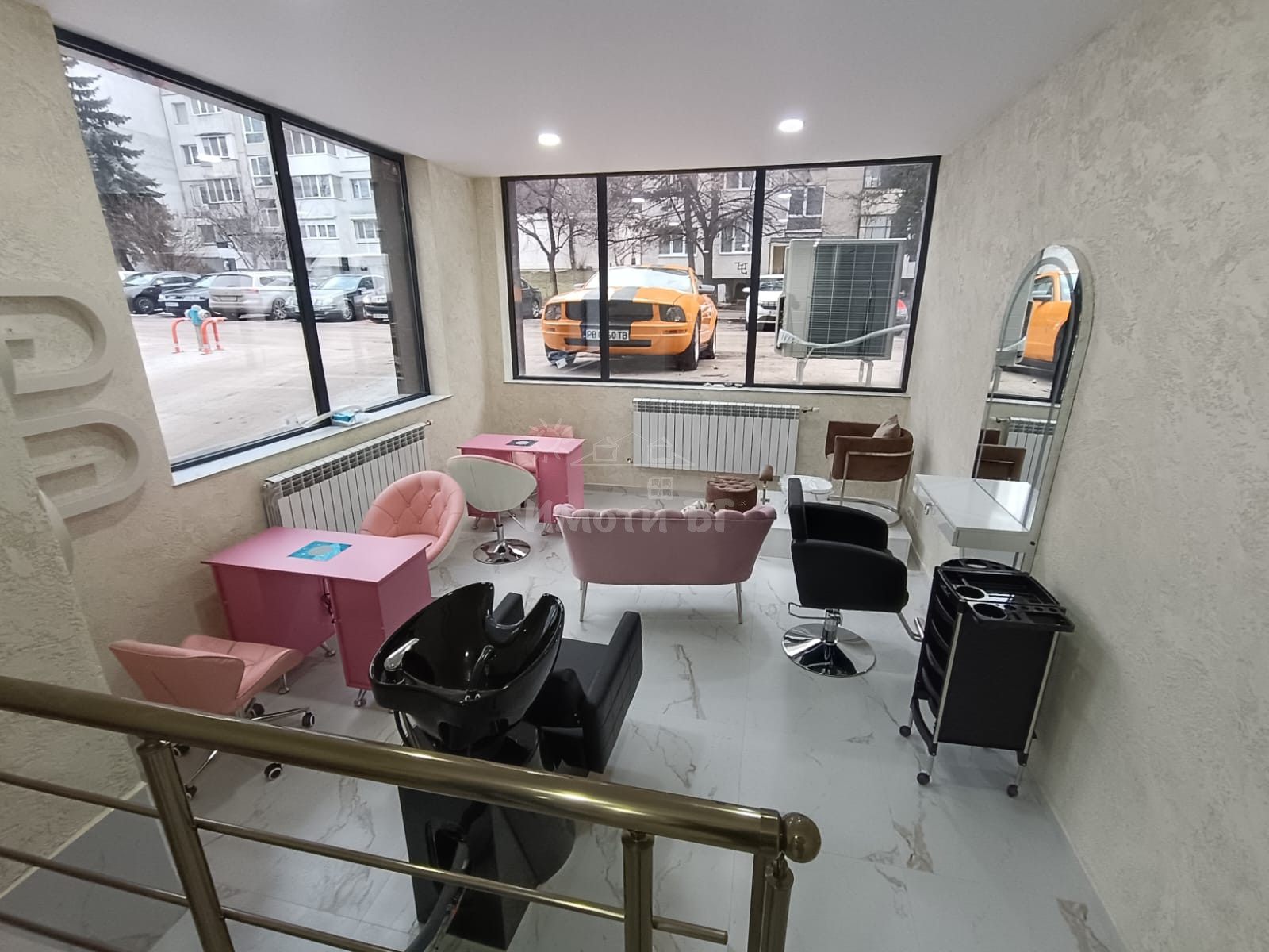 Под Наем Магазин София Редута   -  1200 EUR