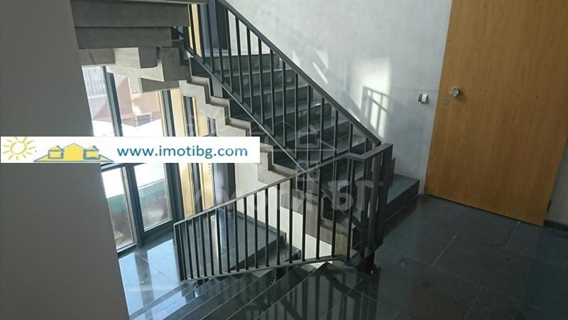 Под Наем Офис в Жилищни Сгради София Медицинска академия  -  1650 EUR - снимка 5