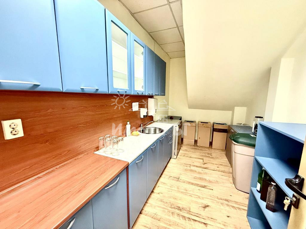 Под Наем Офис в Офис Сгради София Изток   -  2835 EUR - снимка 9