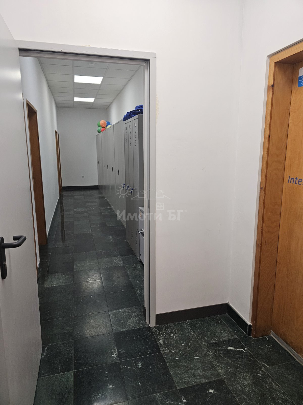 Под Наем Офис в Офис Сгради София Лозенец   -  1400 EUR - снимка 5