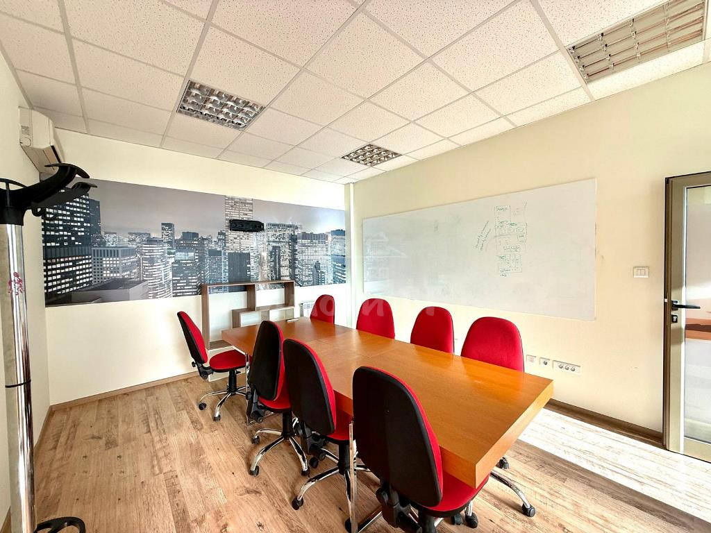 Под Наем Офис в Офис Сгради София Дианабад   -  2835 EUR - снимка 3