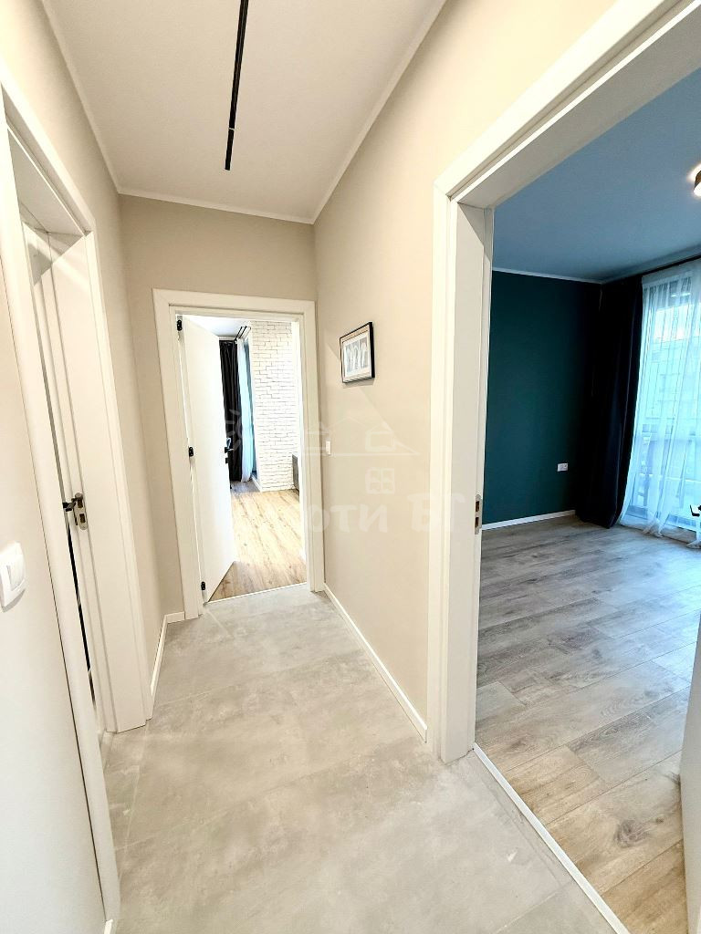 Продава Тристаен Апартамент  София Малинова долина   -  335000 EUR - снимка 13