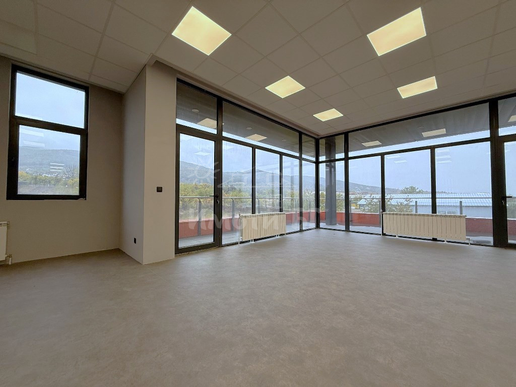 Продава Склад Хале София с. Лозен   -  2790000 EUR - снимка 6