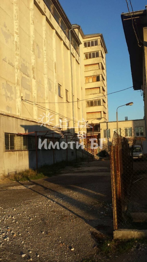 Продава Парцели Промишлени Пловдив ЗАХАРНА ФАБРИКА  -  5100000 EUR - снимка 12