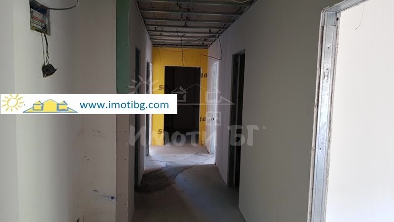 Продава Офис в Жилищни Сгради София Зона Б-18  317000 EUR - снимка 5