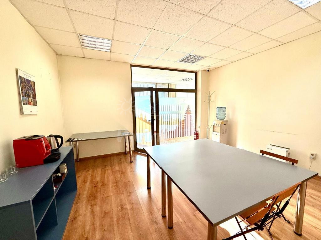 Под Наем Офис в Офис Сгради София Дианабад   -  2835 EUR - снимка 8