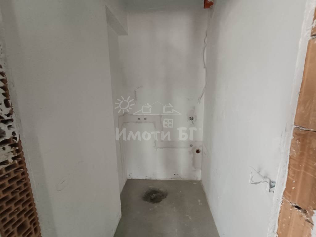 Продава Тристаен Апартамент  София гр. Банкя   -  266800 EUR - снимка 9