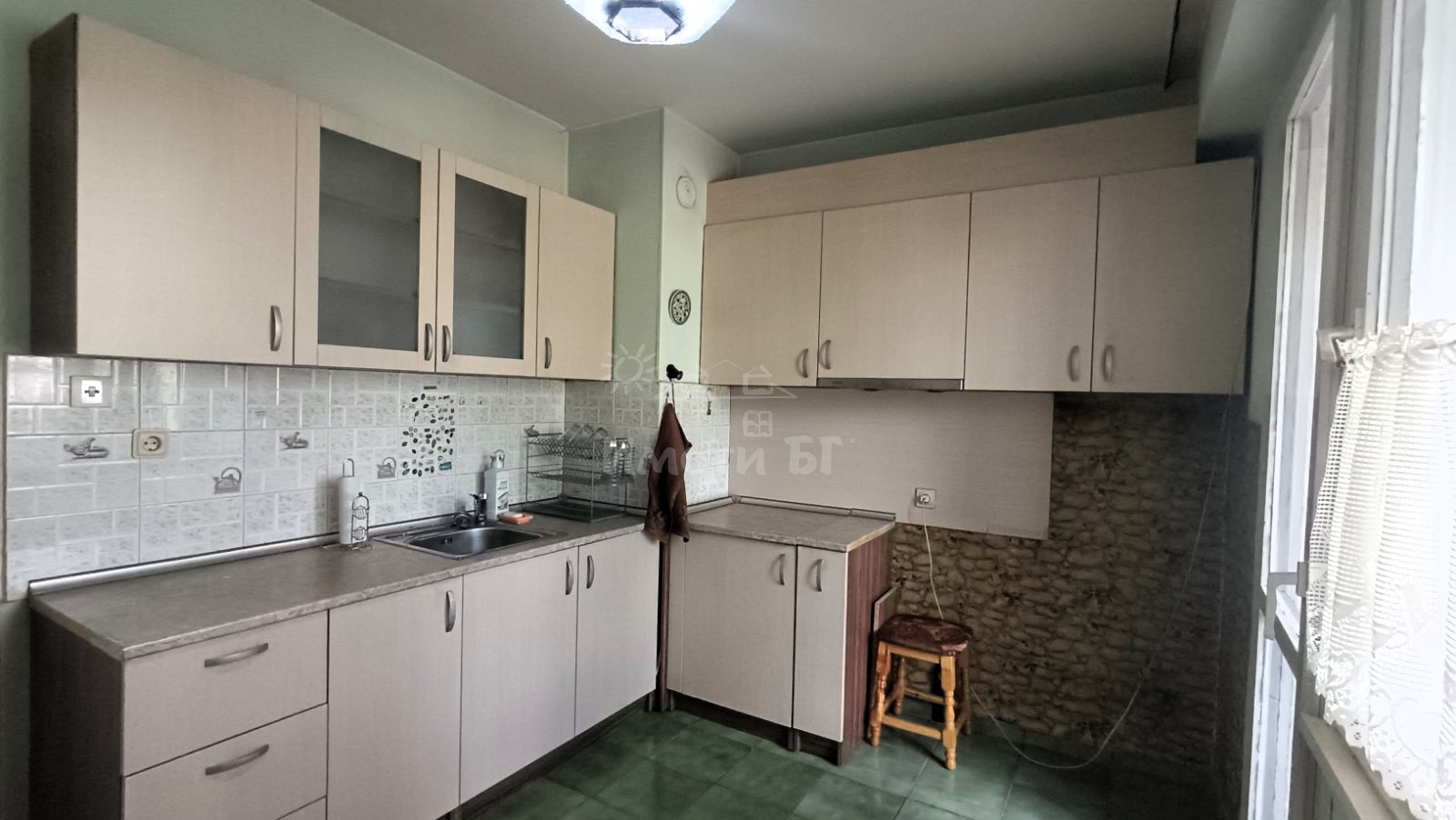 Продава Тристаен Апартамент  София Сухата река   -  215000 EUR - снимка 9