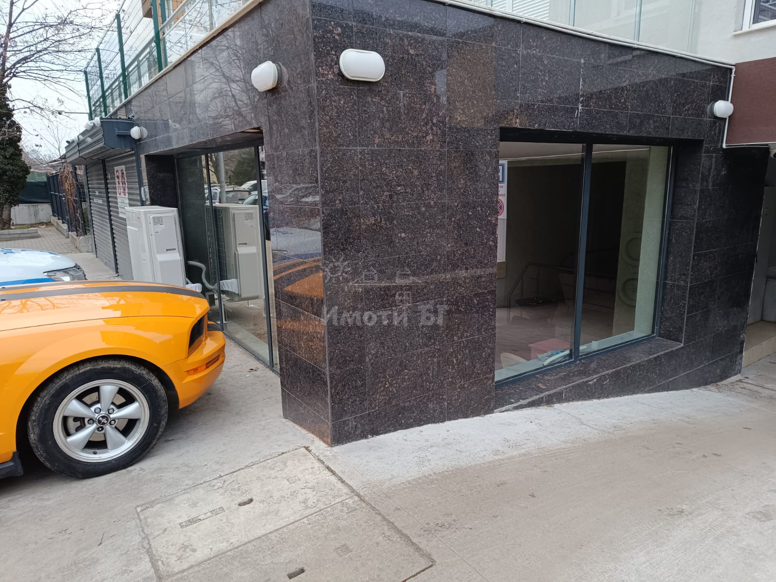 Под Наем Магазин София Редута   -  1200 EUR - снимка 11