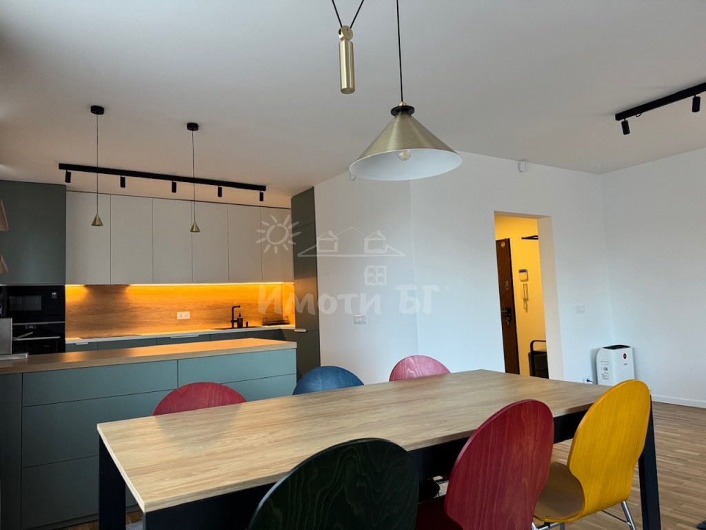 Продава Тристаен Апартамент  София Хиподрума   -  399000 EUR - снимка 2