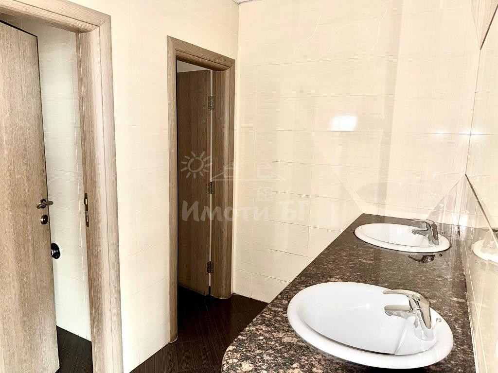 Под Наем Офис в Офис Сгради София Студентски град  -  4655 EUR - снимка 10