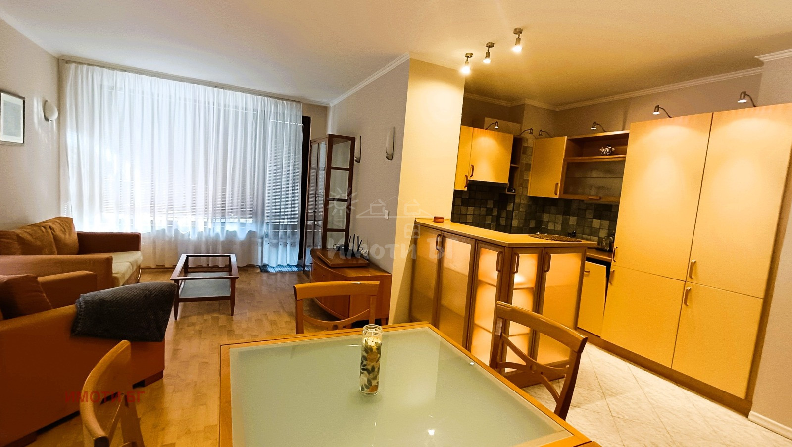 Под Наем Тристаен Апартамент  София Лозенец   -  800 EUR - снимка 3