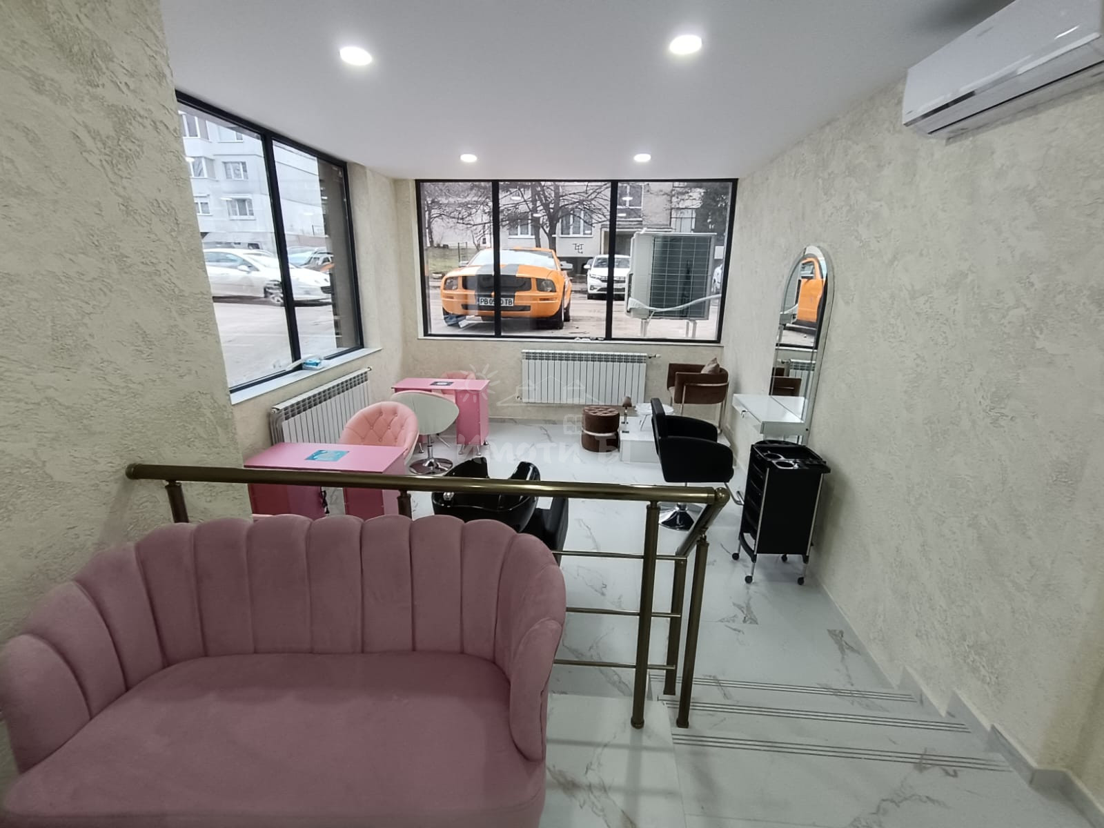 Под Наем Магазин София Редута   -  1200 EUR - снимка 3