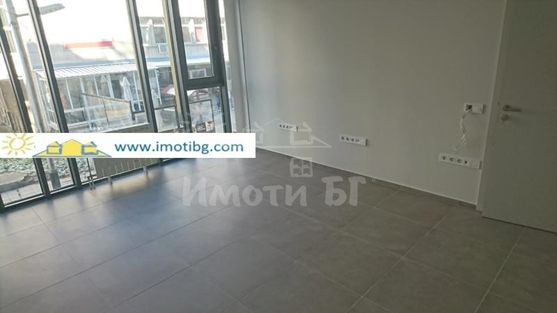 Под Наем Офис в Жилищни Сгради София Медицинска академия  -  1650 EUR - снимка 11