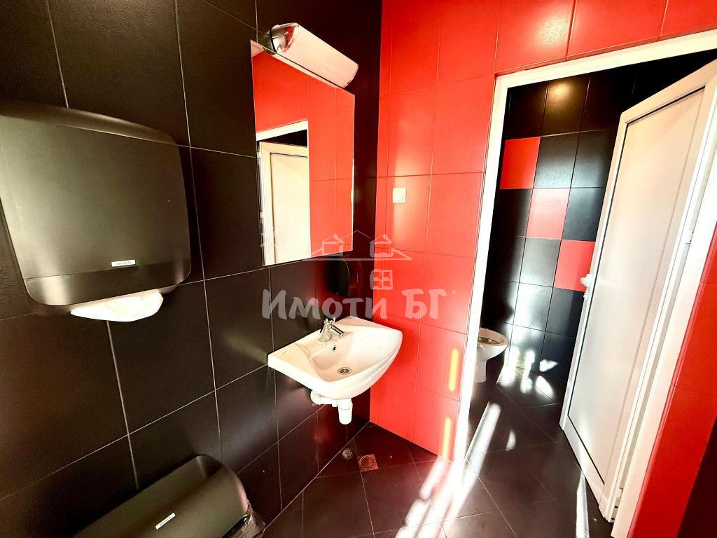 Под Наем Офис в Офис Сгради София Изток   -  2835 EUR - снимка 12
