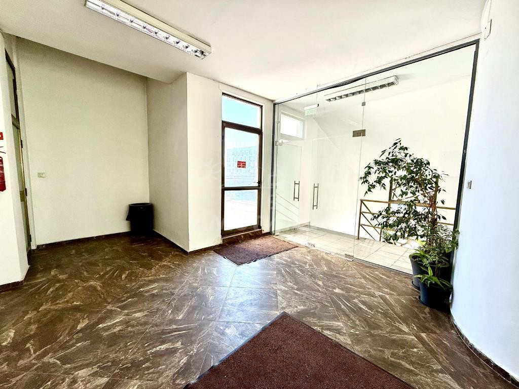 Под Наем Офис в Офис Сгради София Дианабад   -  2835 EUR - снимка 15