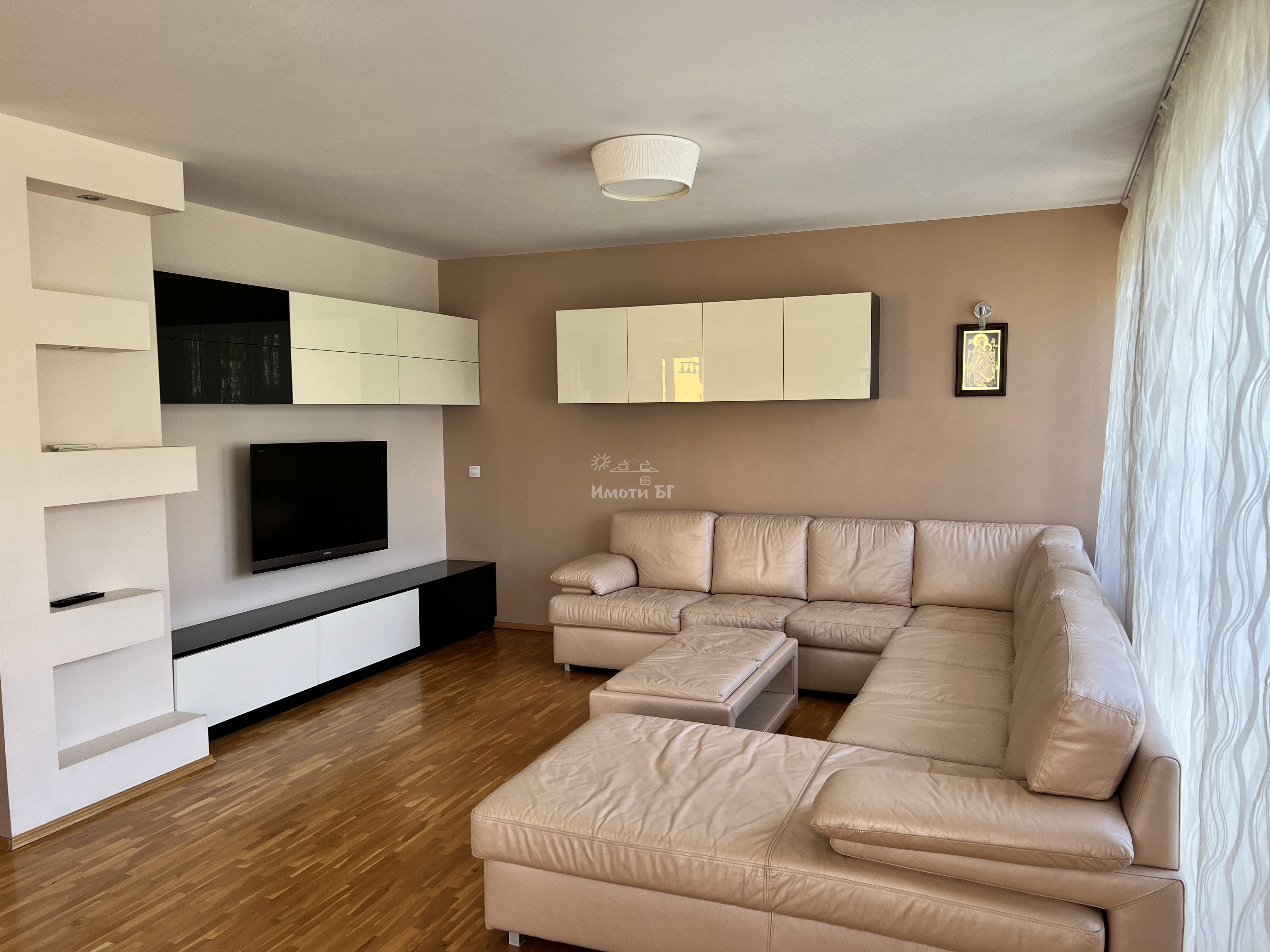 Под Наем Тристаен Апартамент  София в.з.Малинова долина  -  1350 EUR - снимка 1