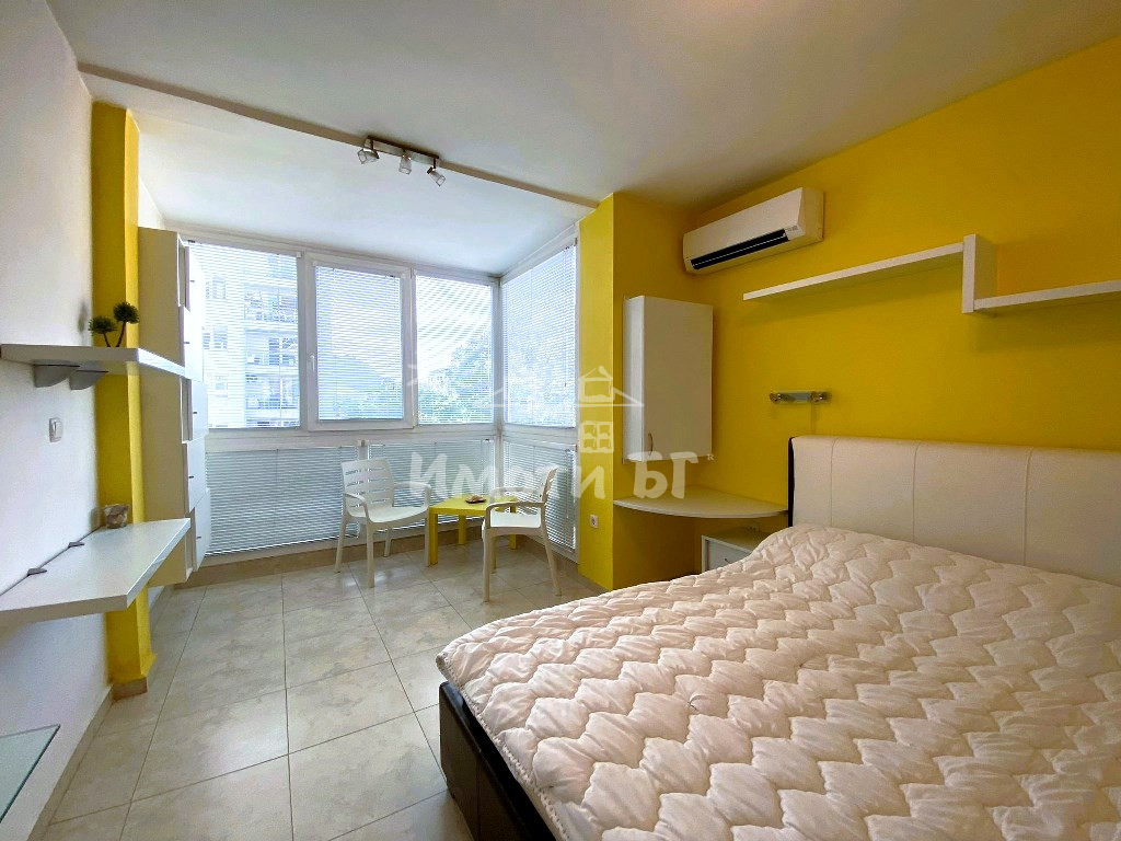 Под Наем Двустаен Апартамент София Зона Б-18   -  699 EUR - снимка 8