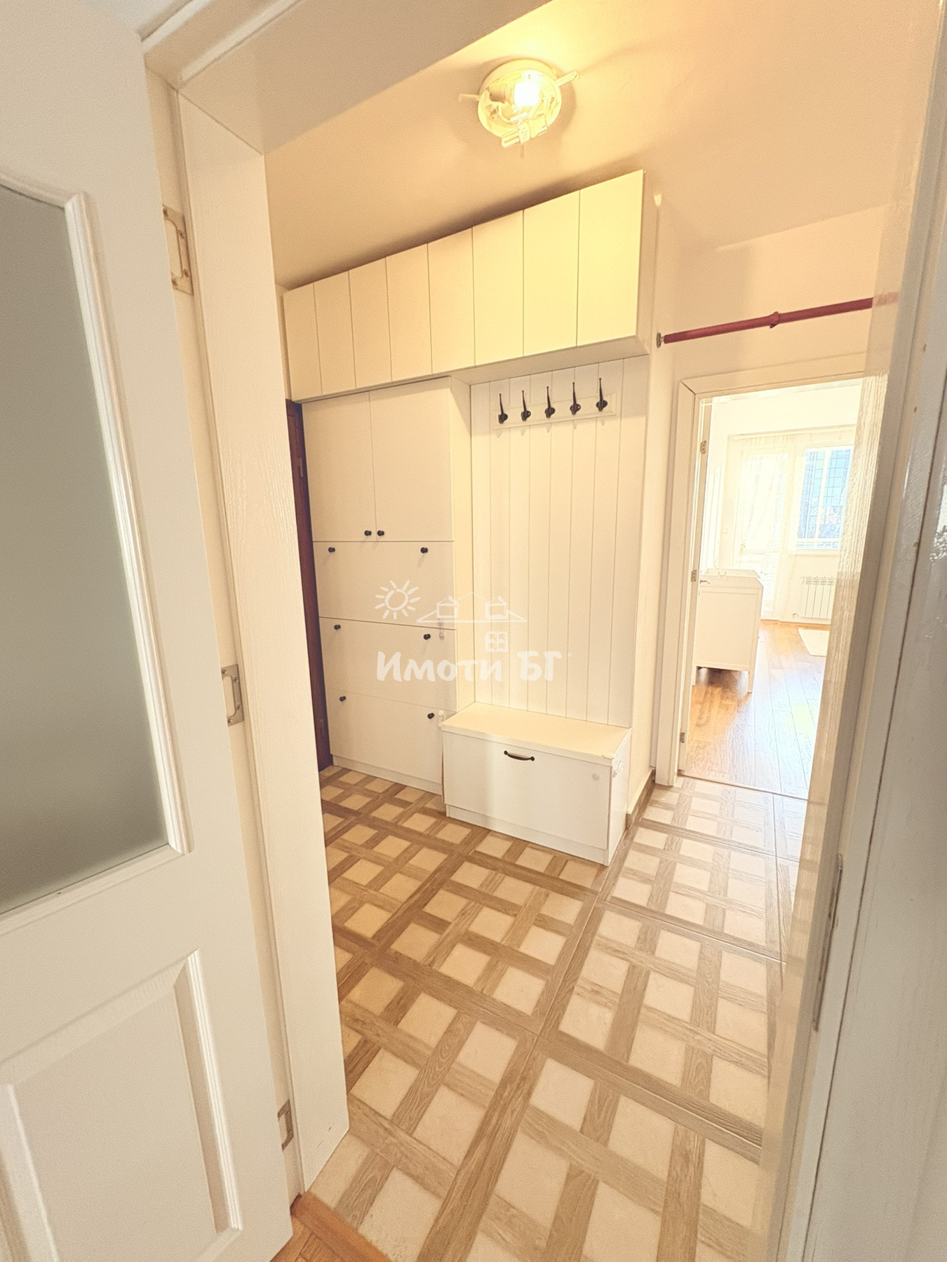 Продава Тристаен Апартамент  София Гоце Делчев   -  450000 EUR - снимка 16