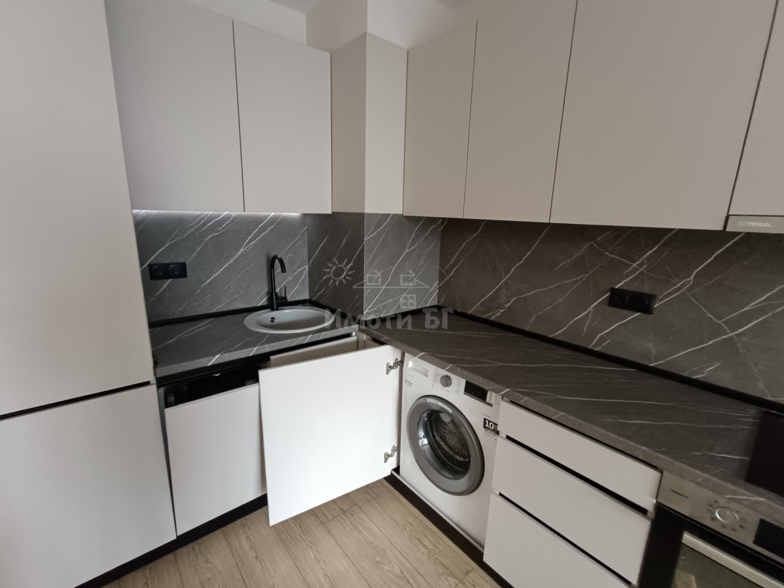 Под Наем Двустаен Апартамент София Малинова долина   -  650 EUR - снимка 3