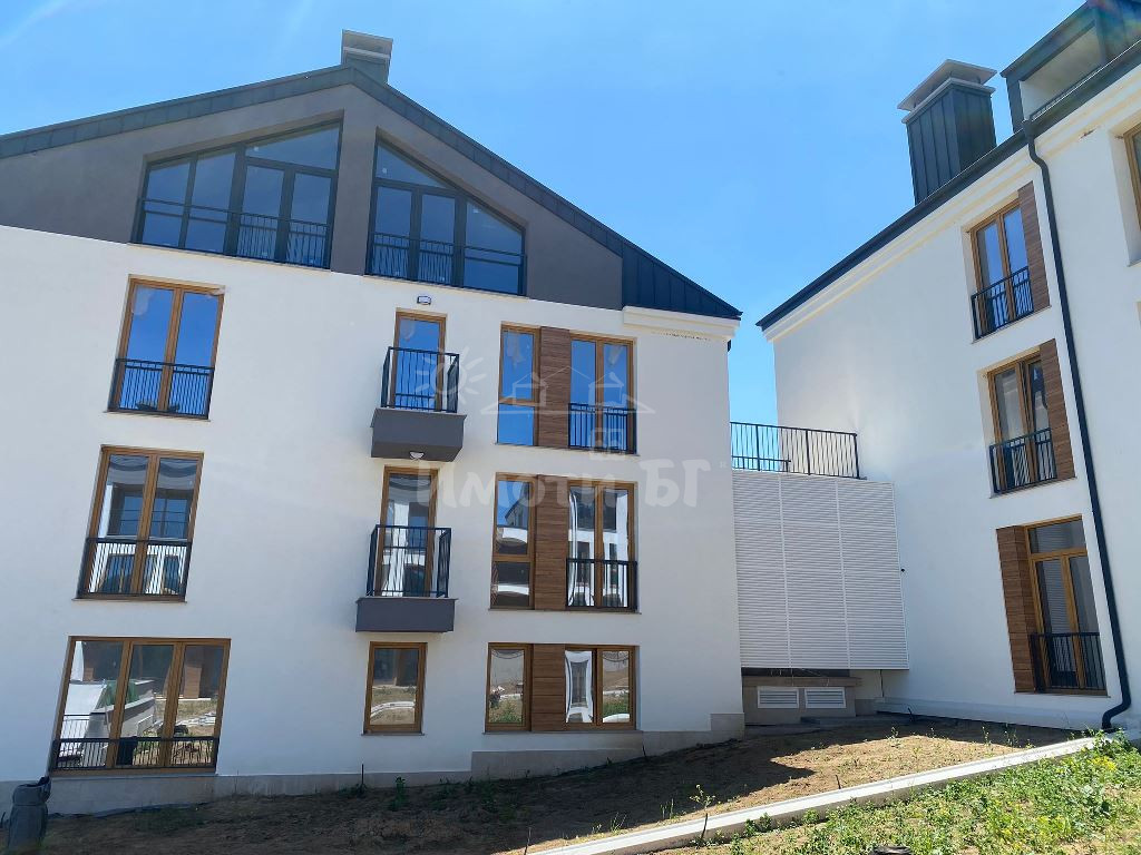 Продава Четиристаен Апартамент  София Симеоново   -  401000 EUR - снимка 10
