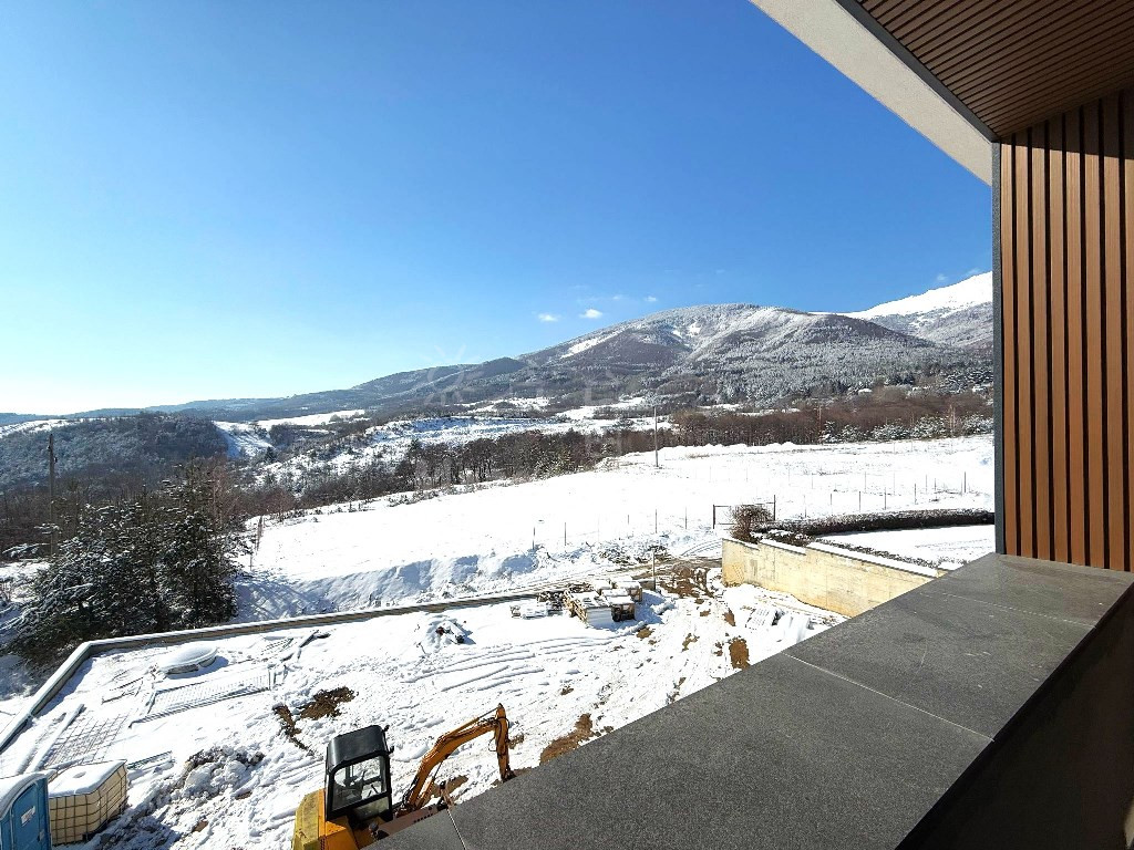 Продава Къщa София с. Бистрица  -  1350000 EUR - снимка 6